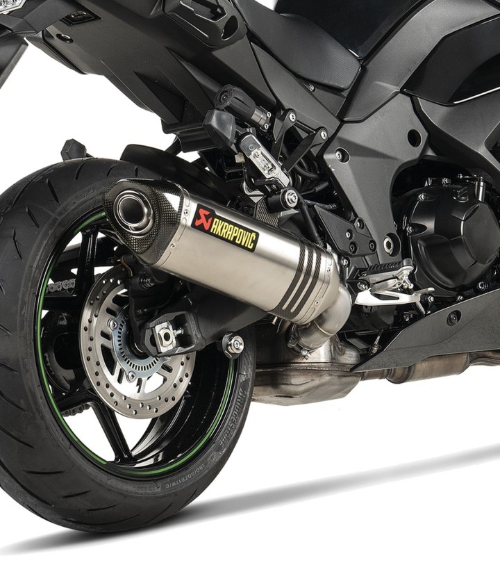 Akrapovič Exhaust in Titanium for Kawasaki Ninja 1000 SX (20-24), 1100 SX (25-26) S-K10SO32-HRT