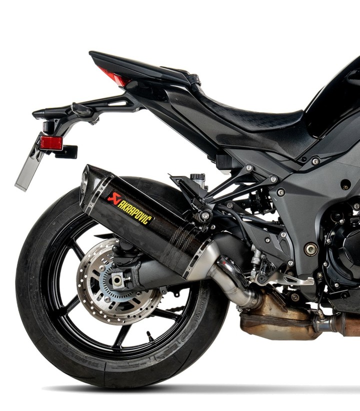 Escape Akrapovič en Carbono para Kawasaki Z 1100 (25-26) S-K11SO2-HRC
