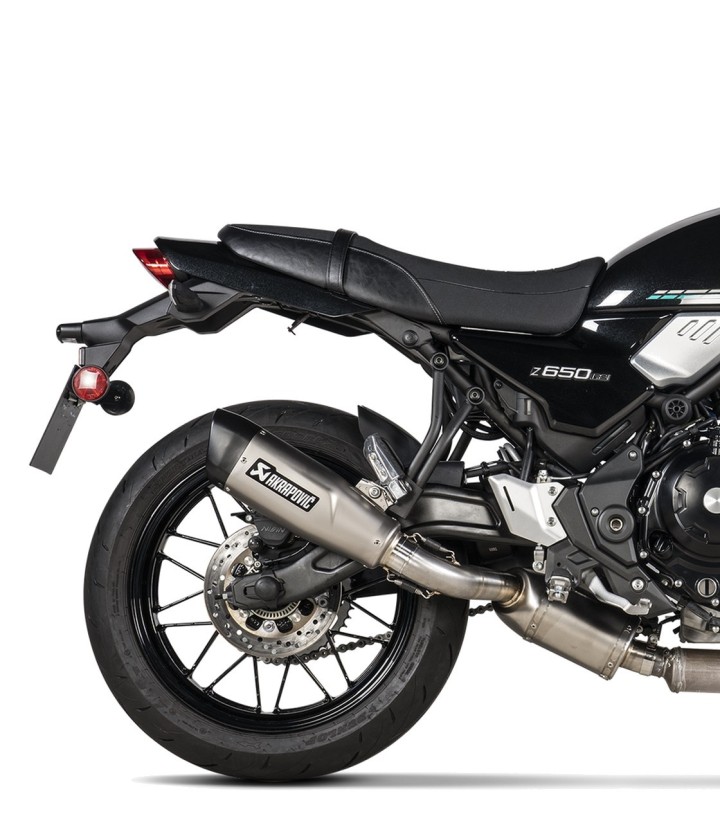 Escape Akrapovič em titânio para Kawasaki Z 650 RS (22-24) S-K6SO8-HCQT