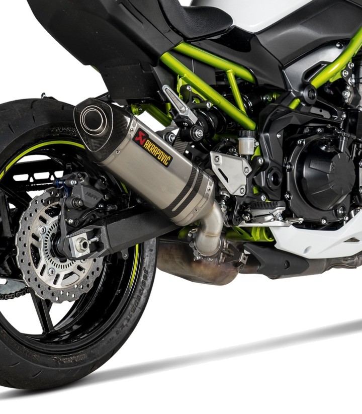 Akrapovič-uitlaat van titanium voor Kawasaki Z 900 (17-24) S-K9SO10-HZT