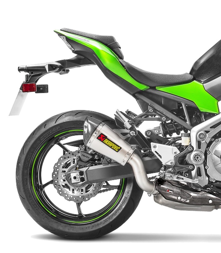 Akrapovič Exhaust in Titanium for Kawasaki Z 900 (17-24) S-K9SO4-ASZT