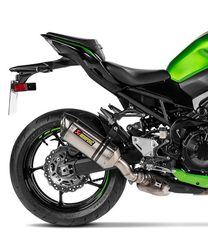 Échappement Akrapovič en titane pour Kawasaki Z 900 (20-24) S-K9SO6-HZT