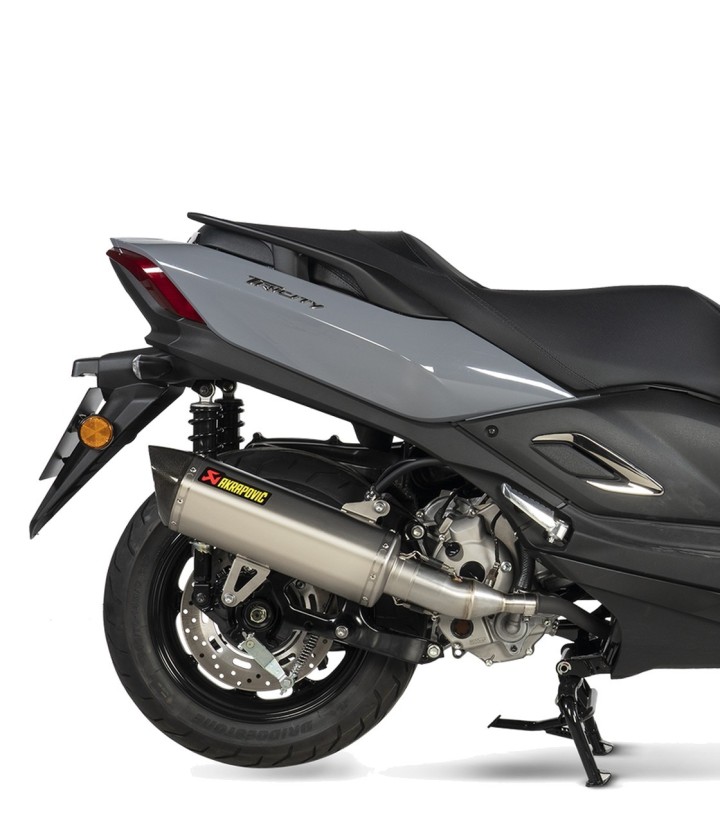 Akrapovič-Auspuff aus Stahl für Yamaha Tricity 300 (21-24), X MAX 300 (21-24) S-Y3SO3-HRSS