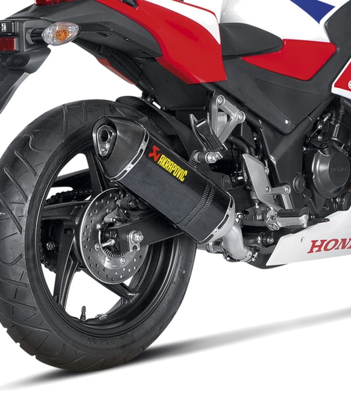 Akrapovič-Auspuff aus Carbon für Honda CBR 300 R (14-16) S-H3SO3-RC