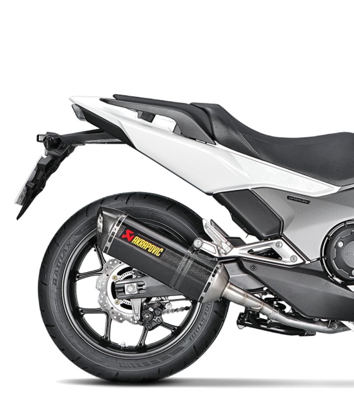 Échappement Akrapovič en carbone pour Honda NC 700/750 D Integra/S/X (12-20) S-H7SO2-HRC