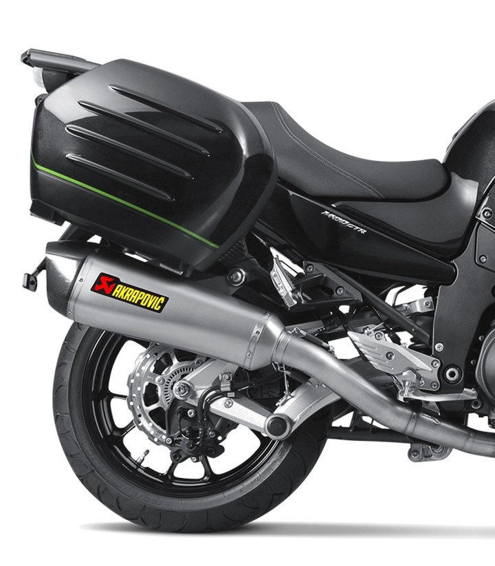 Akrapovič Exhaust in Titanium for Kawasaki GTR 1400 (08-17) S-K14SO5-HZAAT