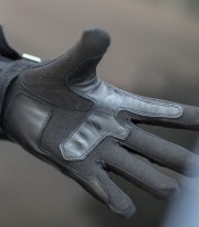 Hevik Rock Dark_R Gloves color Black