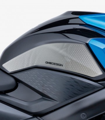 Seitliches Tankpad Suzuki GSX-S750 (17-20) in der Farbe Klar von Puig 20085W