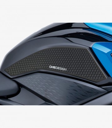 Seitliches Tankpad Suzuki GSX-S750 (17-20) in der Farbe Schwarz von Puig 20085N