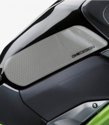 Seitliches Tankpad Kawasaki Ninja H2 SX (18-22), Ninja H2 SX SE (22), Z900 (17-23) in der Farbe Klar von Puig 20078W