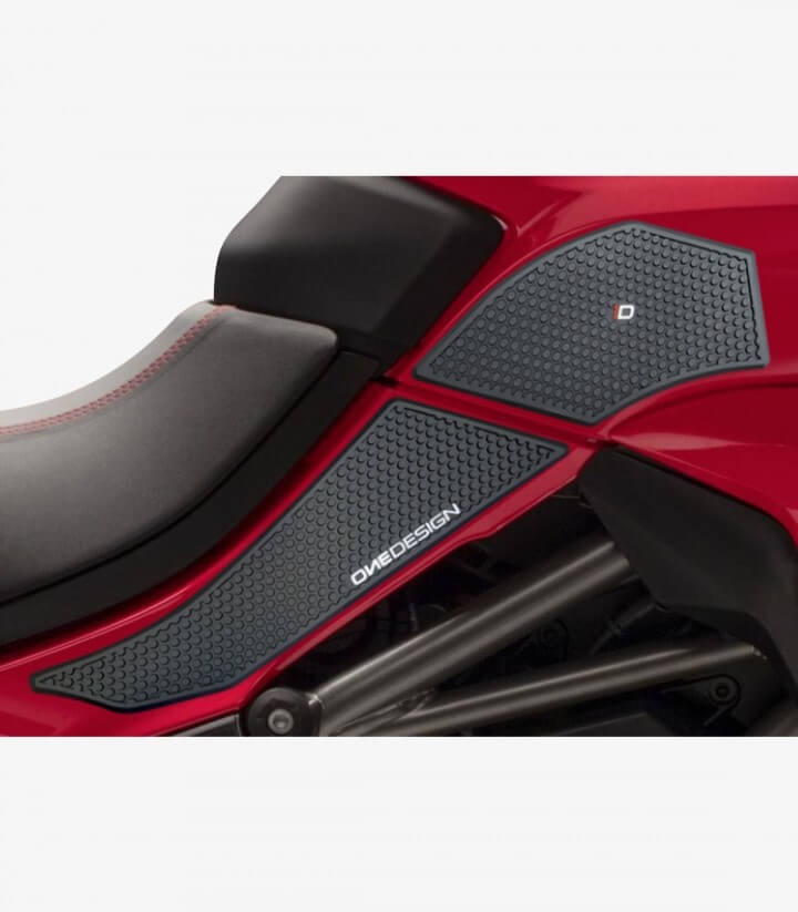 Seitliches Tankpad Ducati Multistrada 1200 (15-17), 1260 (18-20), V2 (22-23) in der Farbe Schwarz von Puig 20069N
