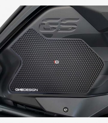 Seitliches Tankpad BMW R1200GS Adventure (14-18), R1250GS Adventure (19-23) in der Farbe Schwarz von Puig 20063N