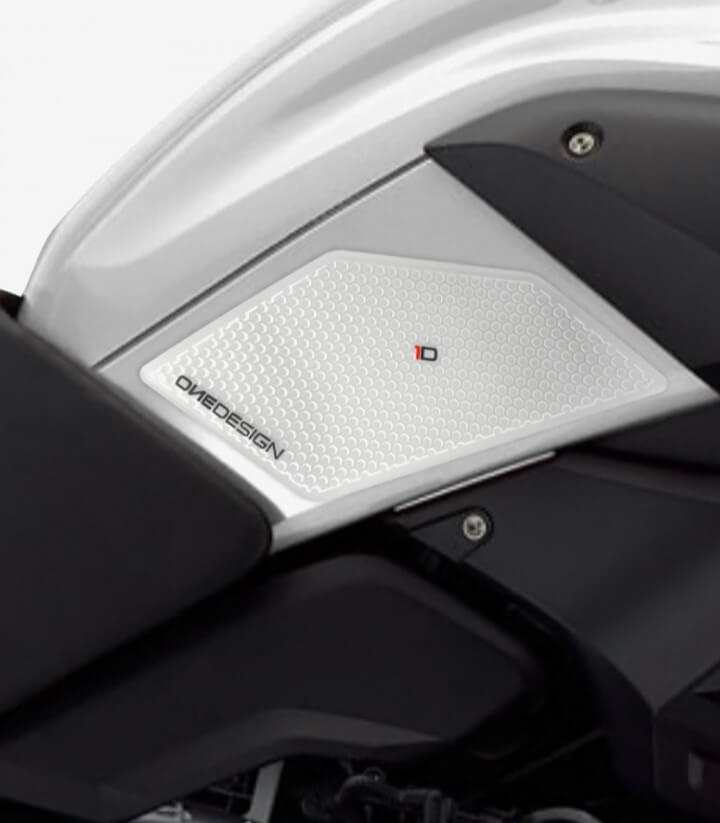 Seitliches Tankpad BMW R1200GS (00-12), R1200GS Adventure (06-13) in der Farbe Klar von Puig 20061W