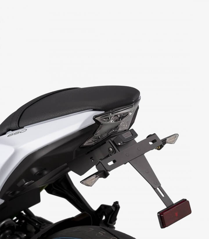 Kennzeichenhalter Puig 9353N für Kawasaki Ninja 650 (17-26), Z650 (17-26)