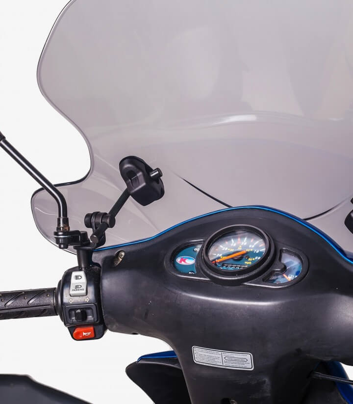 Parabrisas Puig modelo City Touring para scooters color Ahumado