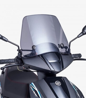 Parabrisas Puig modelo Trafic para scooters color Ahumado