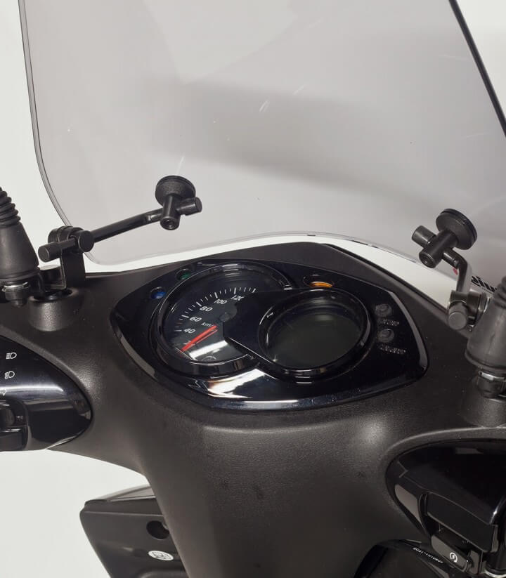 Puig Trafic Smoked Windshield for Scooters