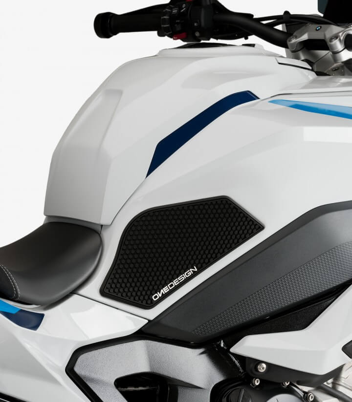 Protector de depósito lateral BMW S1000 XR (21-22) color Negro de Puig 20744N