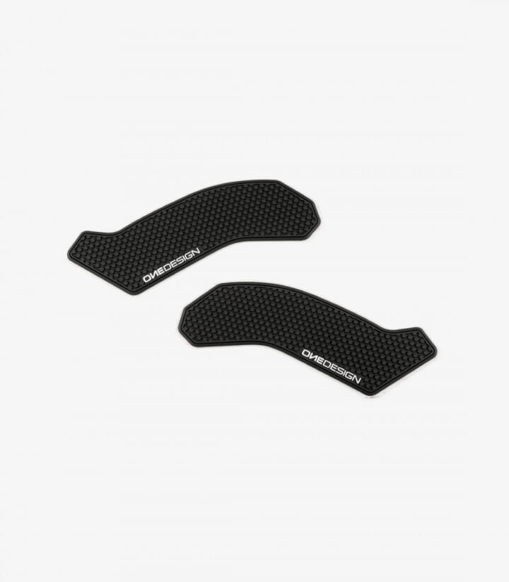 Seitliches Tankpad Benelli TRK 502/X (18-23) in der Farbe Schwarz von Puig 20749N