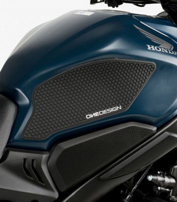 Protector de depósito lateral Honda CB650R (19-22) color Negro de Puig 20601N
