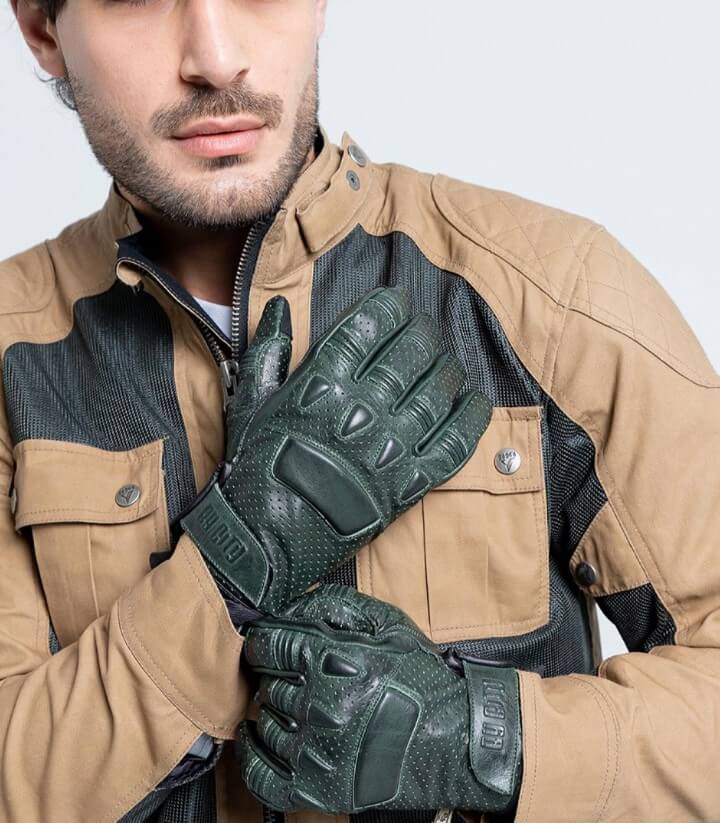 Handschuhe Pilot II von By City für den Sommer für Herren Farbe grün