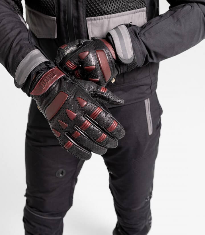 Handschuhe Pilot II von By City für den Sommer für Herren Farbe Schwarz und Rot