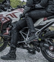 Stelvio light motorcycle pants for man color Black from Hevik