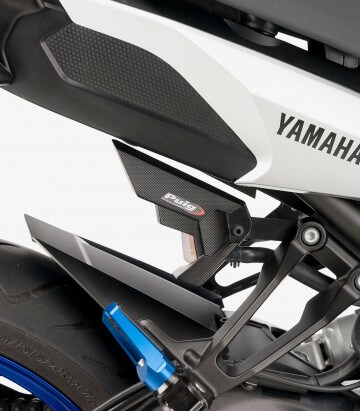 Puig carbon simile Cover for rear brake fluid reservoir 8542C for Yamaha MT-09 Tracer, Tracer 900/GT