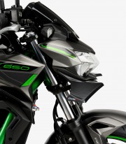 Naked frontal winglets 21134C for Kawasaki Z650 Carbon simile by Puig