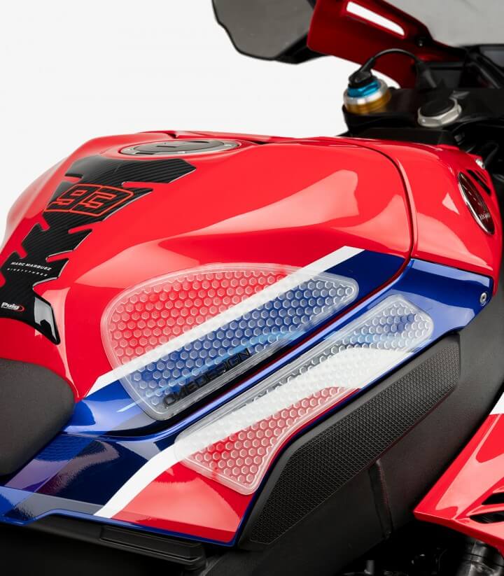 Seitliches Tankpad Honda CBR1000RR-R Fireblade/SP (20-25) in der Farbe Klar von Puig 21299W
