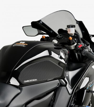 Seitliches Tankpad Yamaha YZF-R7 (22-25) in der Farbe Schwarz von Puig 21300N