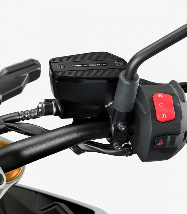 Deckel Puig für den Flüssigkeitsbehälter (Bremse) in der Farbe Schwarz 3648N für Suzuki GSX-R1300 Hayabusa (21-26), GSX-S1000/Ka