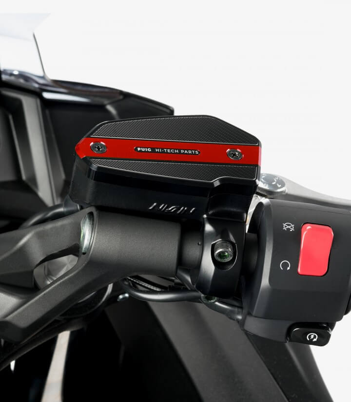 Deckel Puig für den Flüssigkeitsbehälter (Bremse) in der Farbe Rot 9275R für several Kawasaki models