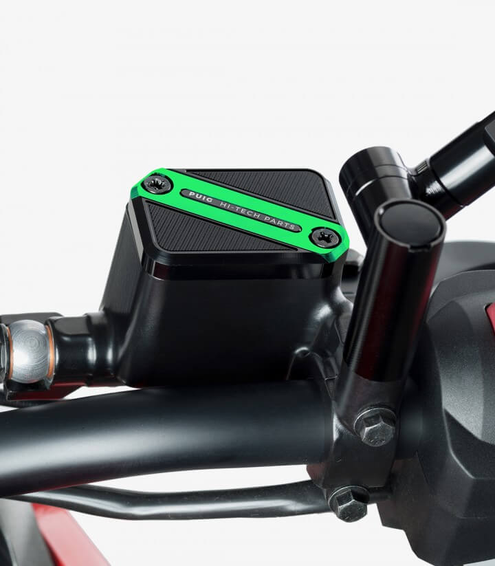 Tapa depósito líquido freno Puig color Verde 9612V para BMW G310GS/R, KTM 125/390 Duke, Suzuki GSX-R/S125, Triumph Scrambler 400