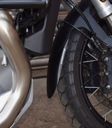 Schmutzfänger vorderer Kotflügel Puig 22231N für Moto Guzzi Stelvio (24-26)