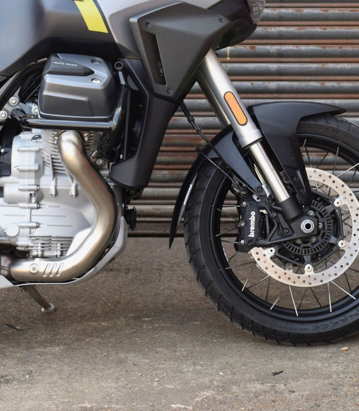 Schmutzfänger vorderer Kotflügel Puig 22231N für Moto Guzzi Stelvio (24-26)