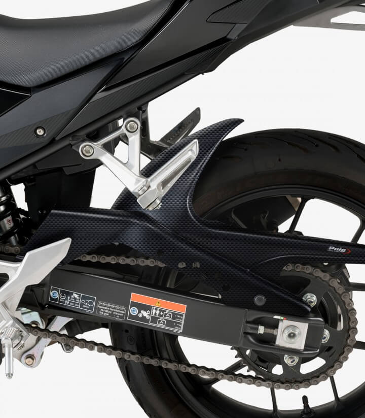 Guardabarros trasero Honda CB500 Hornet  (24), CB500F/X (22-24), CBR500R (22-23), NX500 (24) Símil carbono Puig 21146C