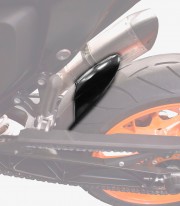 Extensión guardabarros trasero Puig 1882J para KTM 125/390 Duke (17-23), 390 Adventure (20-24)