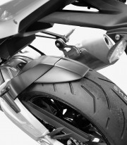 Extensión guardabarros trasero Puig 9885J para BMW S1000R (2014 - 2020), S1000RR (2009 - 2018)