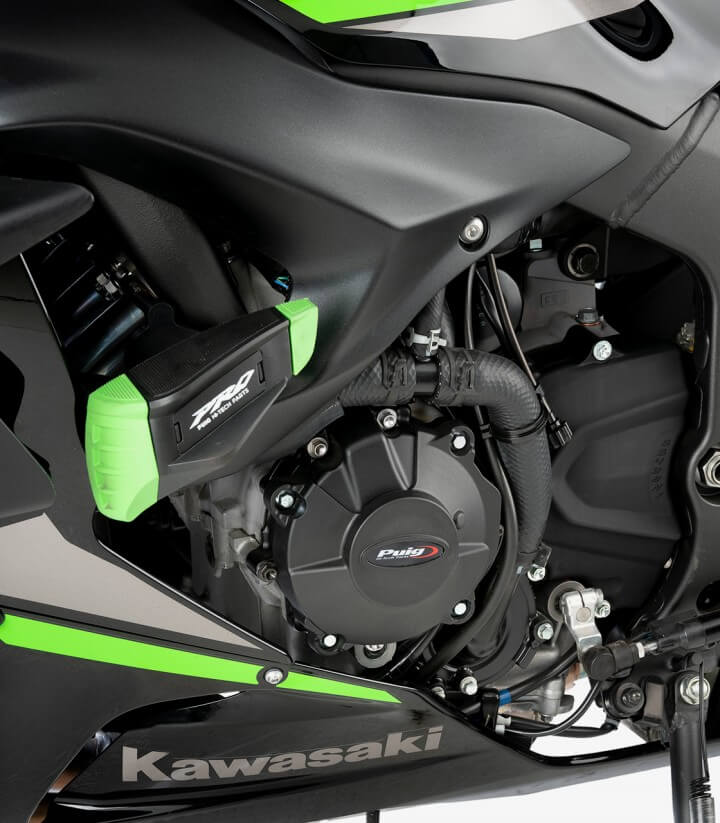 Tapas protectoras del motor Track 21513N de Puig para Kawasaki ZX-6R Ninja (09-25)