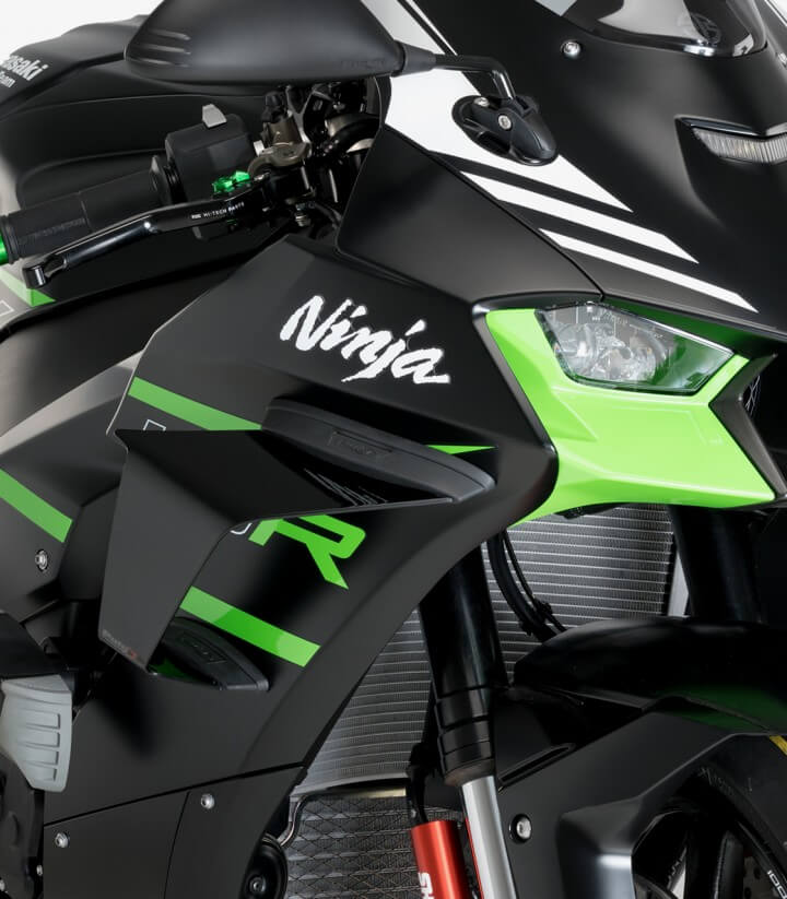 Alerones laterales Race 20543N para Kawasaki ZX-10R/RR color Negro de Puig