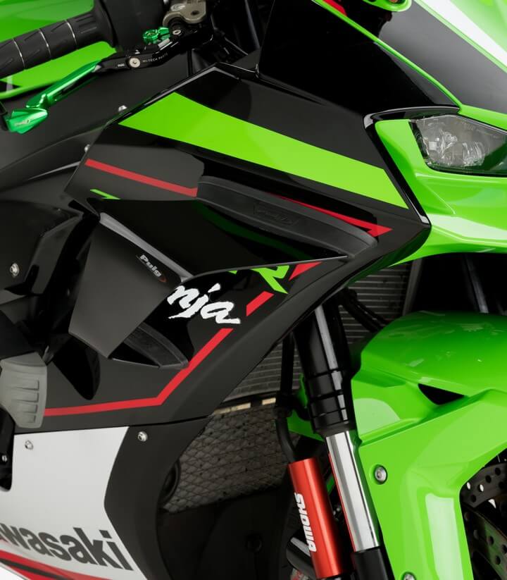 Alerones laterales Race 20543N para Kawasaki ZX-10R/RR color Negro de Puig