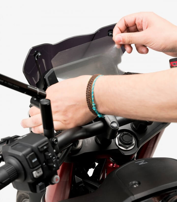 Protector de Dashboard Puig para Honda CB750 Hornet (23-24), XL750 Transalp (23-24) 21499W