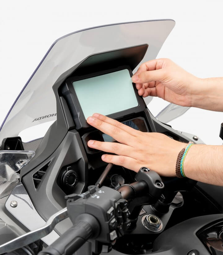 Puig Dashboard-Protektor für Honda CRF1100L Africa Twin (22-26), NT1100 (22-26) 21549W