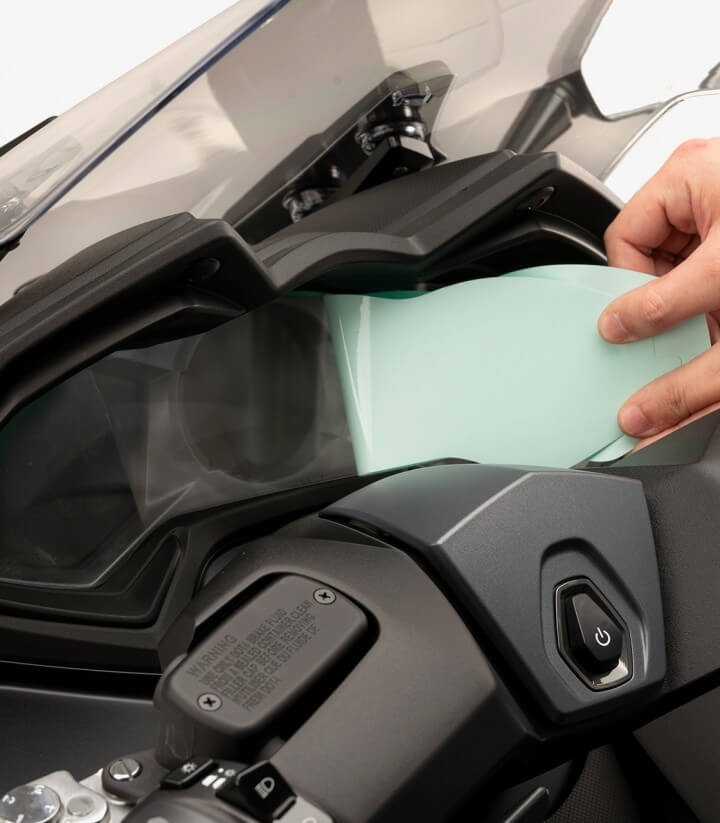 Puig Dashboard Protector for Kymco AK550 Premium (24-25) 22172W