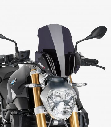 BMW R1200R (2015 - 2018) with OEM BMW bracket Puig New Generation Sport Dark smoked Windshield 7651F