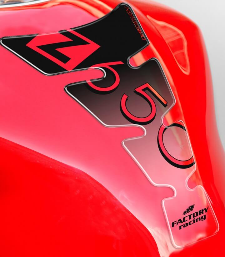 Protector depósito Kawasaki Z650 Puig Spirit Negro 9306N
