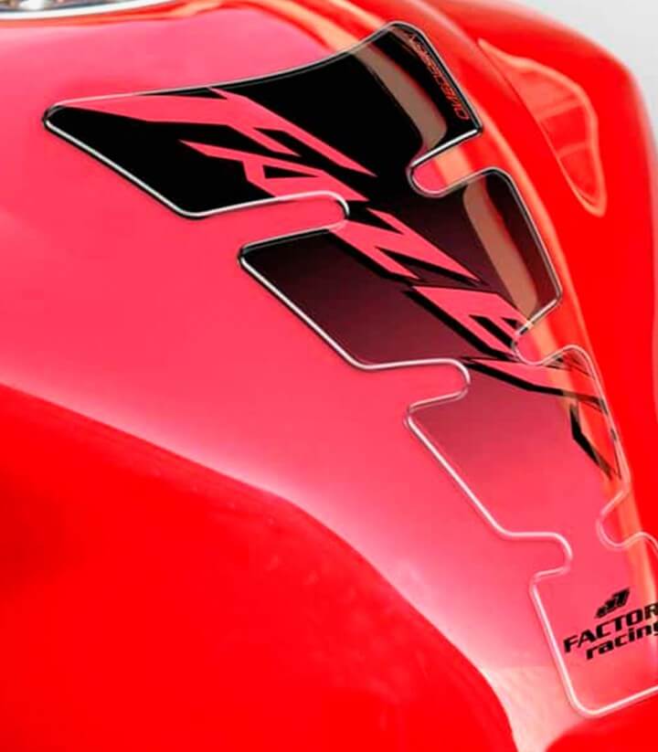 Protector depósito Yamaha Fazer Puig Spirit Negro 4341N