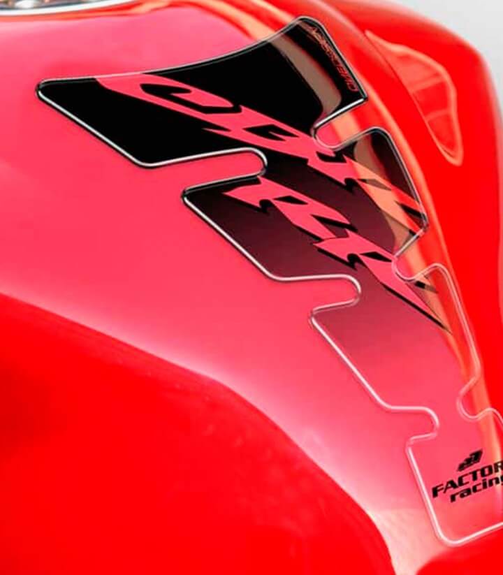 Protector depósito Honda CBR RR Puig Spirit Negro 4223N