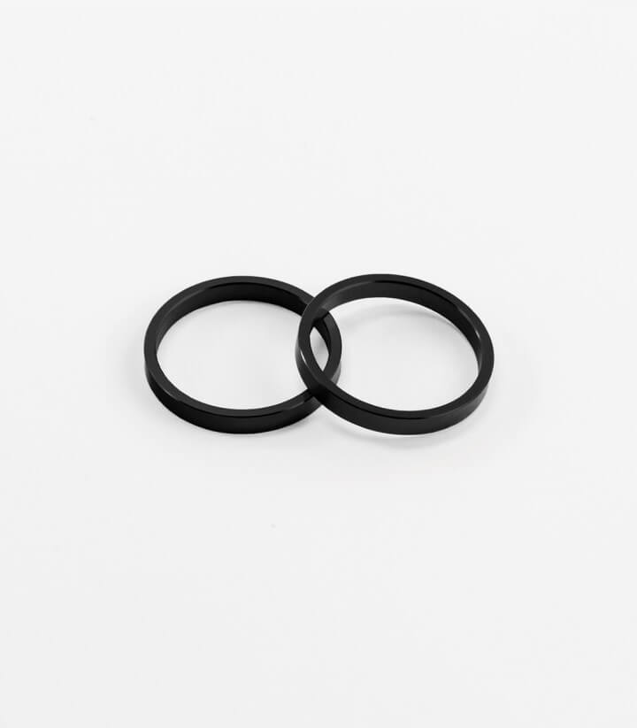 Puig Short with ring Bar Ends in Black for Ducati Monster 937 SP/PLUS (21-25)
